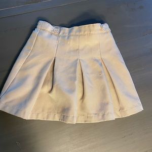 Girls khaki uniform skirt. Size 6